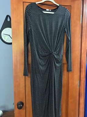 GAP Black and Gray Striped Long-Sleeve Knot-Front Dress